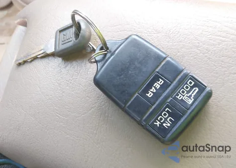 1995 Chevrolet Blazer from USA, damaged, VIN 1GNCS13W5S2194195